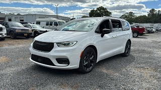 2025 Chrysler Pacifica Limited Jacksonville Orange Park Gainesville Ocala Lake City FL [upl. by Ravahs180]