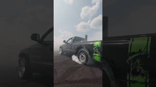 Dodge Dakota shreddin’ tires in the burnout pit 😎🙌🏼 burnouts [upl. by Rea]