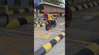 Amik Lesen B Full  Yamaha MT07  Naik Titi [upl. by Iniffit]