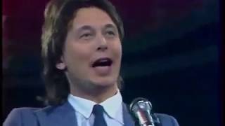 Elon Musk performs a USSR Space Song Zemlya V Illuminatore Earth in Illuminator [upl. by Abijah271]