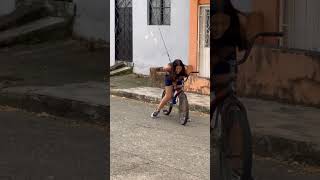 Broma😛la🚲fantástica 😄 funny humor youtube comedy [upl. by Kung]