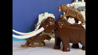 LEGO SaberToothed Tigers vs Woolly Mammoth [upl. by Yaja]