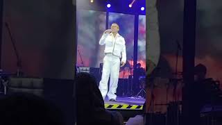 Hafiz Suip  Bahagiamu Deritaku Konsert Perjalananku [upl. by Nylekcaj]