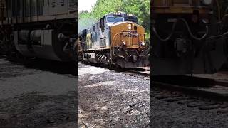 Awesome lash up on CSX L620 [upl. by Mcbride]