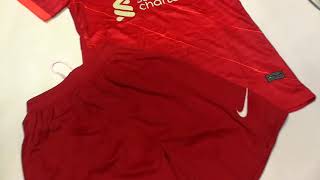 Uniforme o Jersey Tradicional Liverpool temporada 20212022 [upl. by Eldoria]