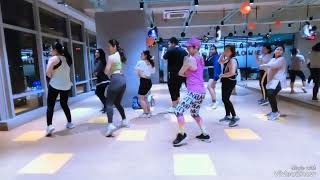 MI CANCION FAVORITA  KATANAH  BACHATA  ZUMBA  CHOREO CLARA [upl. by Langan]