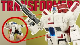 The First Commander Class Figure  transformers Siege Commander Class Jetfire [upl. by Eboh625]