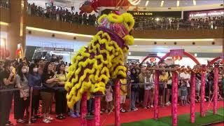 🦁 2️⃣0️⃣2️⃣4️⃣ Lion Dance Barongsai at Summarecon Mall Serpong Tangerang Indonesia Part 3 Pole [upl. by Nolyat637]