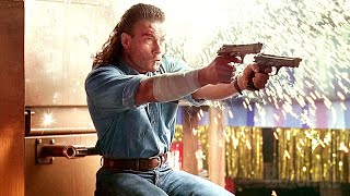 Les munitions infinies de Jean Claude Van Damme  Chasse à lhomme  Extrait VF 🔥 4K [upl. by Winchell]