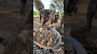 Wow Thats incredible delicious food made by tribe middle of forest 😋😲‼️hadzabetribe food [upl. by Holt]