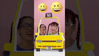 🚖나는야 행복😍 택시 운전 기사 funny twinroozi shorts [upl. by Ramirolg]