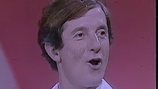 Il tema in classe di Riccardino IO SONO ITALIANO  Mario Marenco e Renzo Arbore  1981 Remixed [upl. by Ursola]