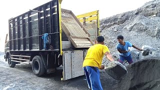 The Piles Of Sand Were Successfully Sifted And Loaded Onto Trucks By The Miners [upl. by Calla]