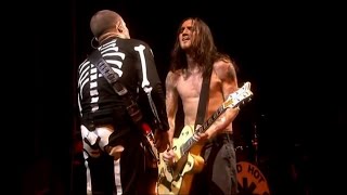 Red Hot Chili Peppers Californication Intro Slane Castle John Frusciante Flea 2003 [upl. by Elenaj]