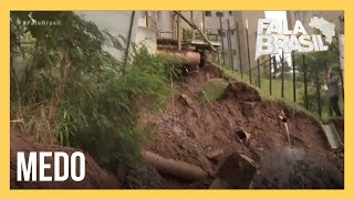 Deslizamento de terra deixa moradores em pânico na zona sul de SP [upl. by Kraul]