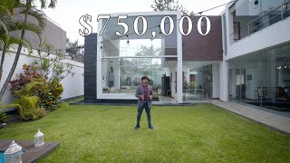 SE VENDE Espectacular Casa de LUJO en la Exclusiva Zona de Nuevo Vedado La Habana CUBA [upl. by Nilorac]