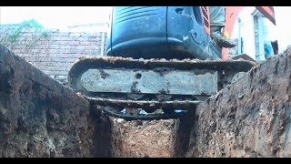 Digging a Foundation Using a Kubota U10 Mini Digger in a Confined Area [upl. by Pros]