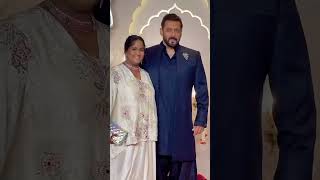 Salman Khan Celebrated Parents And Sister Wedding anniversary [upl. by Bibi]