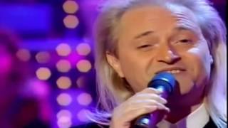 Amedeo Minghi  Cantare è DAmore Live SANREMO1996 Vídeo e Áudio editado [upl. by Neerehs231]