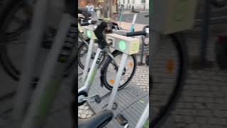 short travelblog bikelover bike ciclismo shortvideo lisboa portugal ferias familia travel [upl. by Emilie]