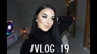 VLOG 19  nová šatna makeup by Ariel štětce review a zkouška svatebních šatů😊 [upl. by Janot]