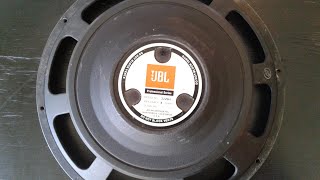 JBL 2226H 15quot 600RMS [upl. by Ernald]