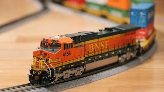 Walthers HO Scale Intermodal Train Unboxing [upl. by Ander]