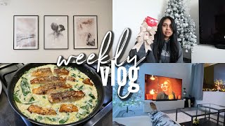 VLOGMAS WEEK  flat decor building more furniture I discovered overnight oats amp chit chat [upl. by Kavanaugh892]