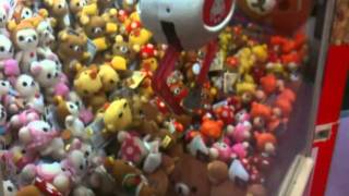 UFO Catcher  Shibuya Taito Game Centre  Another Rilakkuma win [upl. by Frolick]