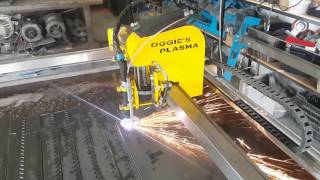 Oggies Plasma CNC small table [upl. by Marb927]