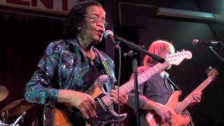 Beverly quotGuitarquot WatkinsRick Fowler Band  quotGimme Some Funkquot end  Athens Ga 113013 [upl. by Novy]