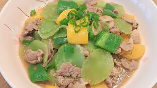 Stir Fry Celtuce and Pork [upl. by Portuna]