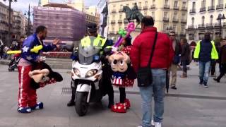 Costumed performers attack heckler in Madrid [upl. by Salis]