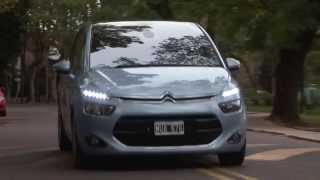 Nuevo Citroën C4 Picasso  Test  Matías Antico [upl. by Ahsiuqat129]