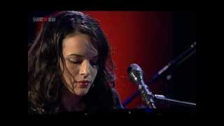 Norah Jones LiveI Think Its Going To Rain Today [upl. by Aria]