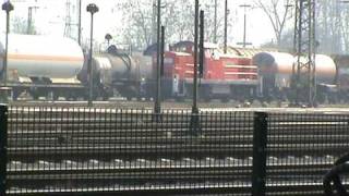 Rangierarbeiten passierende Züge und Schranken Action am Rangierbahnhof Köln Gremberg [upl. by Nah]