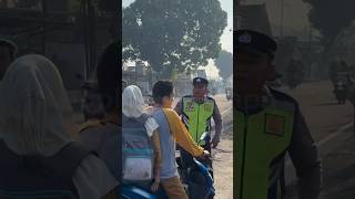 Jalan kaki sehat polisimenyapa viralvideo viralshort [upl. by Hoppe]