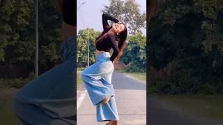 Pass wo aane lage zara zara  Anjali Chauhan anjalichouhan dance shorts [upl. by Roselle]