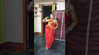 Dholida  Shorts  Dance  Navratri Special ritubarman7564 [upl. by Ettennahs959]