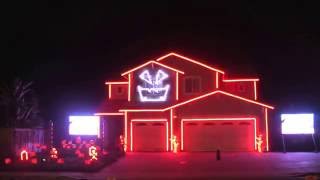 Riverside Halloween House Creative Lighting Displays California October 22 2015 [upl. by Cecelia]