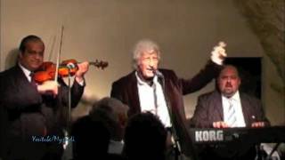 Yiddish Songs from Paris  Claude Berger at the quotTrain De Viequot [upl. by Idmann524]