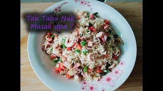 Nasi Goreng Sotong  Squid Fried Rice [upl. by Mackenie414]