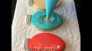 Decorated Cookie Tutorial Christmas Light Bulb [upl. by Kifar]