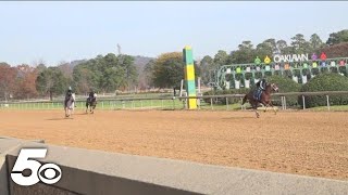 Oaklawn in Hot Springs preparing for opening day [upl. by Enram]