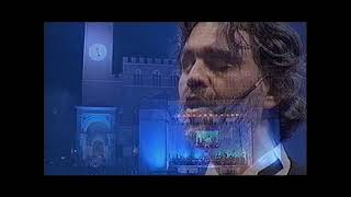 Andrea Bocelli Sings quotTorna a Surrientoquot De Curtis in Piazza del Campo Siena  Live Performance [upl. by Wichern]