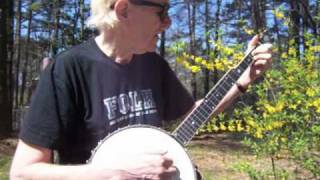 Frank Hamilton Demonstrates the Basic Pete Seeger Strum for Banjo  Key of G [upl. by Llerdnam931]