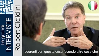 Il settimo principio della persuasione  Robert Cialdini  Interviste06 [upl. by Yenar]