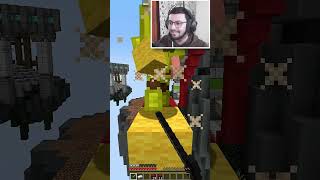 Hilarious Minecraft Bedwars Chase minecraft epicfight gaming gamingcommunity [upl. by Onitrof]