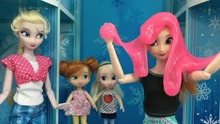 Slime Joke in Elsas Ice Palace Anna amp Elsa Toddlers Fun Ooze Monster Funny Episode [upl. by Mahau]