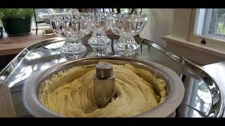 Lello Musso Lussino 1 5 Quart Gelato Maker Review  The Best In The World [upl. by Lydell]